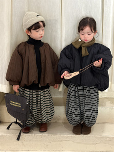 Jiaye Children Pin 2024 Детская свободная толстая хлопчатобумажная одежда зимняя мужская и женская детская хлопчатобумажная куртка с пузырьковыми рукавами для теплой лапши