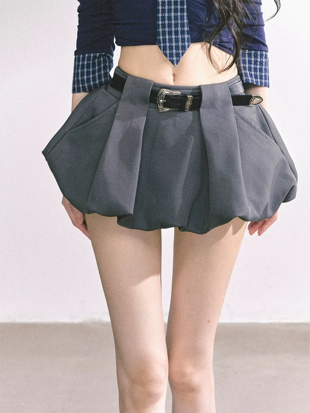 Female Group News: "Trendy and Sassy American-Style Hot Girl Half-Skirt, Women's Floral Skirt, Short Skirt"