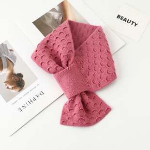 Ins Autumn and Winter Small Mori Women's Lazy Style Fish Scale Designer Cross Neck Casual Korean Style Warm Scarf Trendy