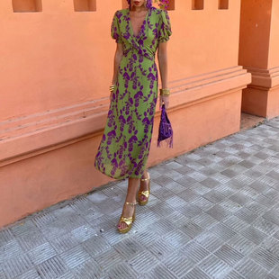 2024 autumn European and American women's independent station fashion pleated printed dress elegant slim V-neck short sleeve dress