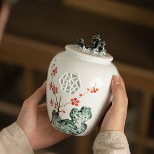 Jingdezhen Hand-painted New Chinese Style Vintage Ceramic Tea Cans Sealed Cans Household Storage Cans Candied Cans Moisture-proof Tea Set