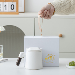 Ceramic filter bubble cup tea separation cup office cup office mug wholesale with lid cup with hand gift