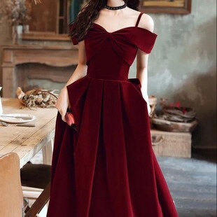 Toast Dress Bride 2023 New Women's Spring and Summer off-shoulder Engagement dress Wedding Red Dress Slimming Wholesale