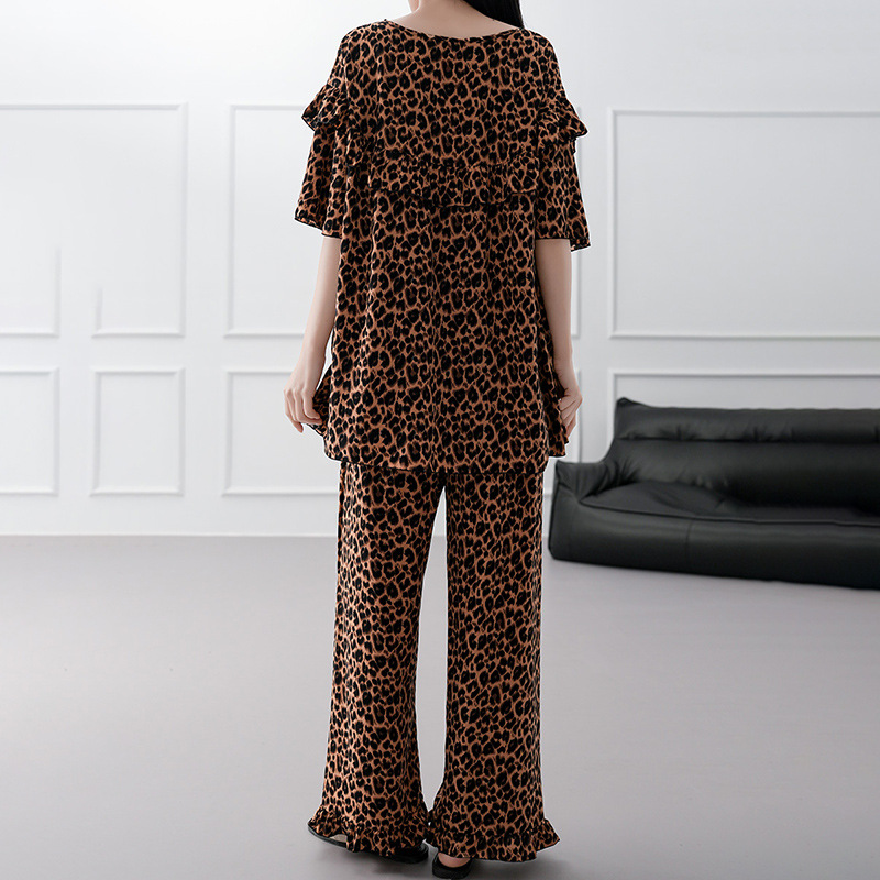 2026 pijama: katta o'lcham leopard naqshli paxta to'quvi to'plami