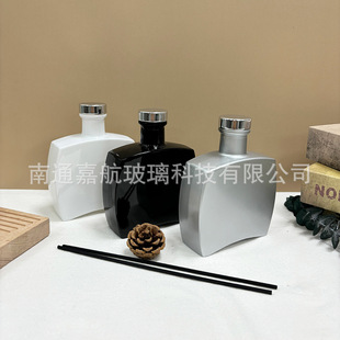 New 200ml Flat Square Aromatherapy Glass Bottle Fire-free Aromatherapy Empty Bottle Home Office Perfume Bottle Supports Spray Color Printing