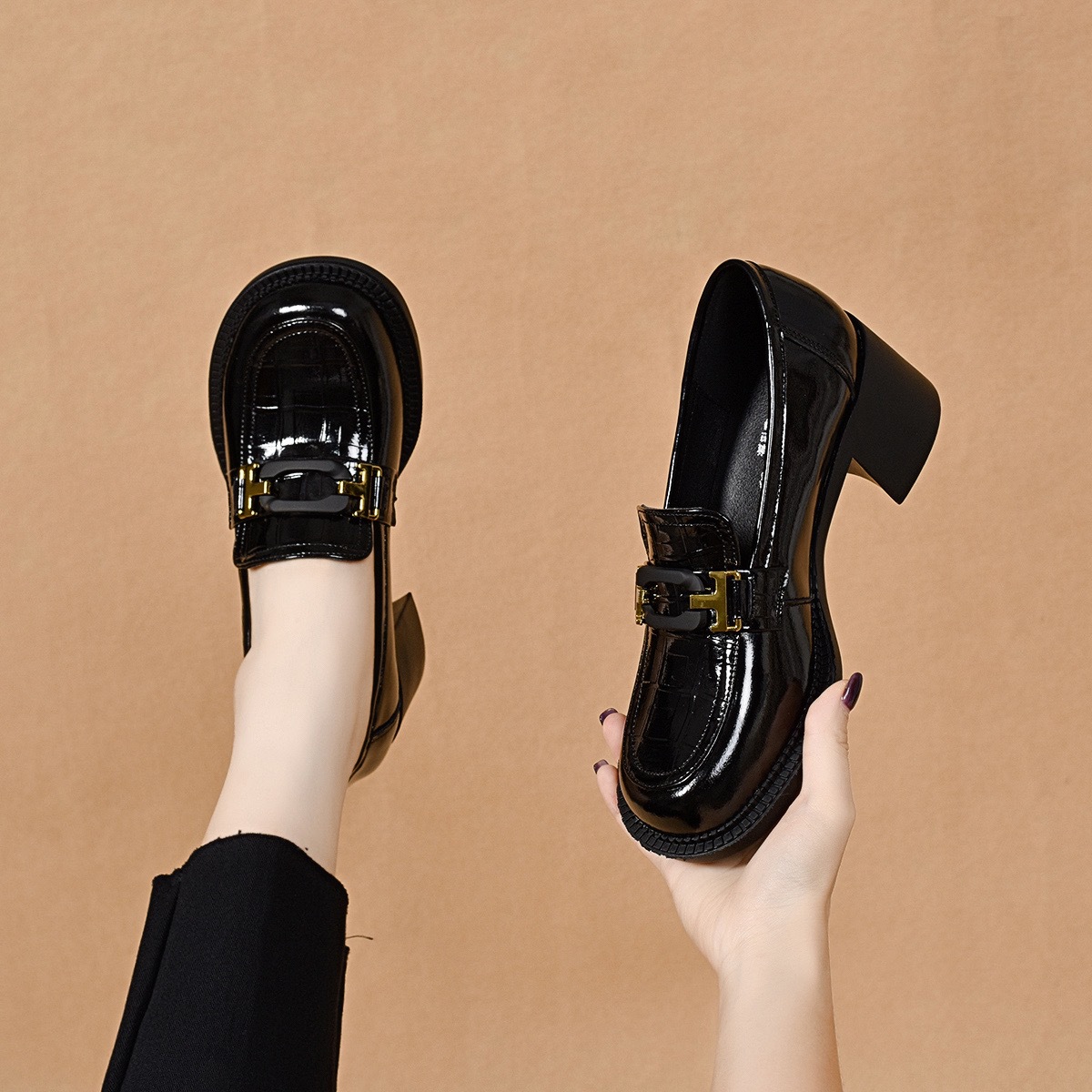Cowhide British Style Versatile Thick-Soled High-Heeled Small Leather Shoes 2025 New Versatile Metal Buckle Thick-Heeled Shoes