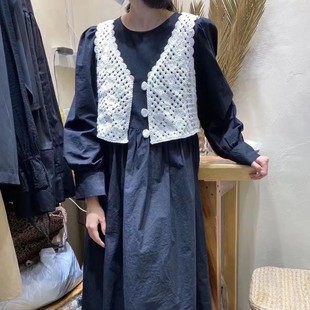 Spring and Summer New Korean Style Chiffon Shirt Design Sense Flower Embroidered Lantern Sleeve Lace Shirt Women's Loose Short Top
