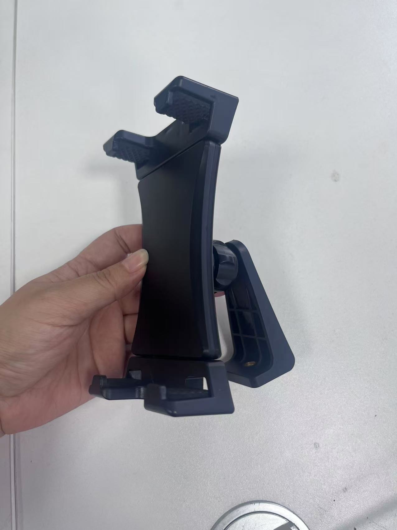Live outdoor photo rotation 360 mobile phone clip phablet universal clip tablet clip mobile phone clip