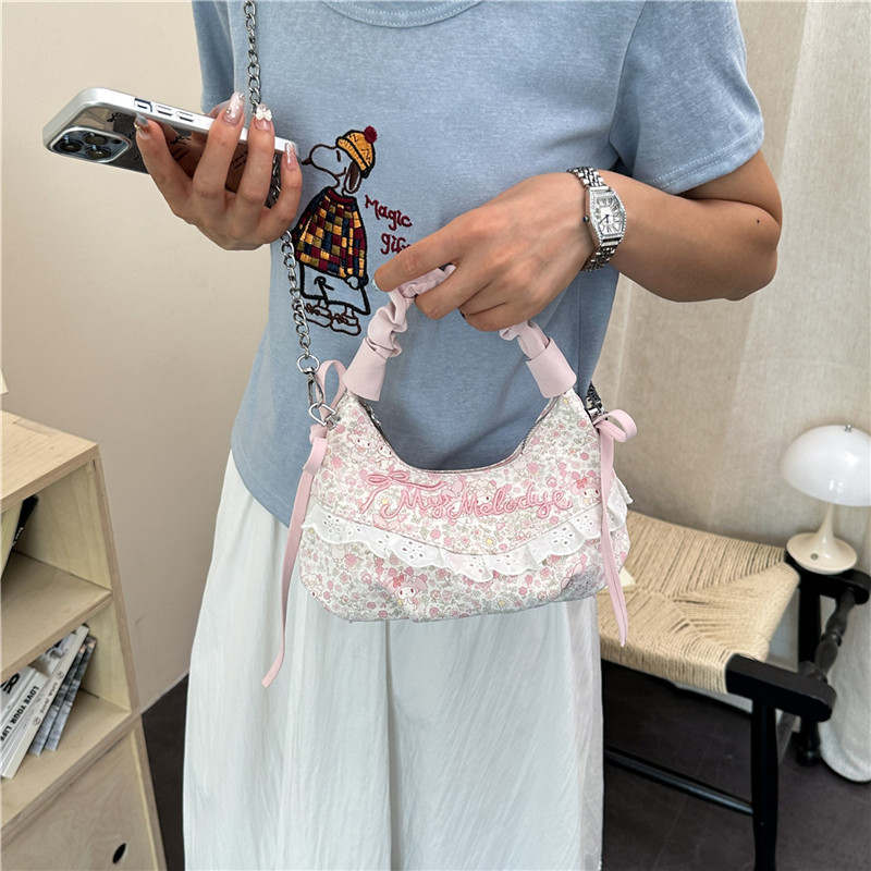 Sweet and girly ballet-style embroidered handbag for women, versatile and fashionable chain bag for commuting, shoulder bag, crossbody bag