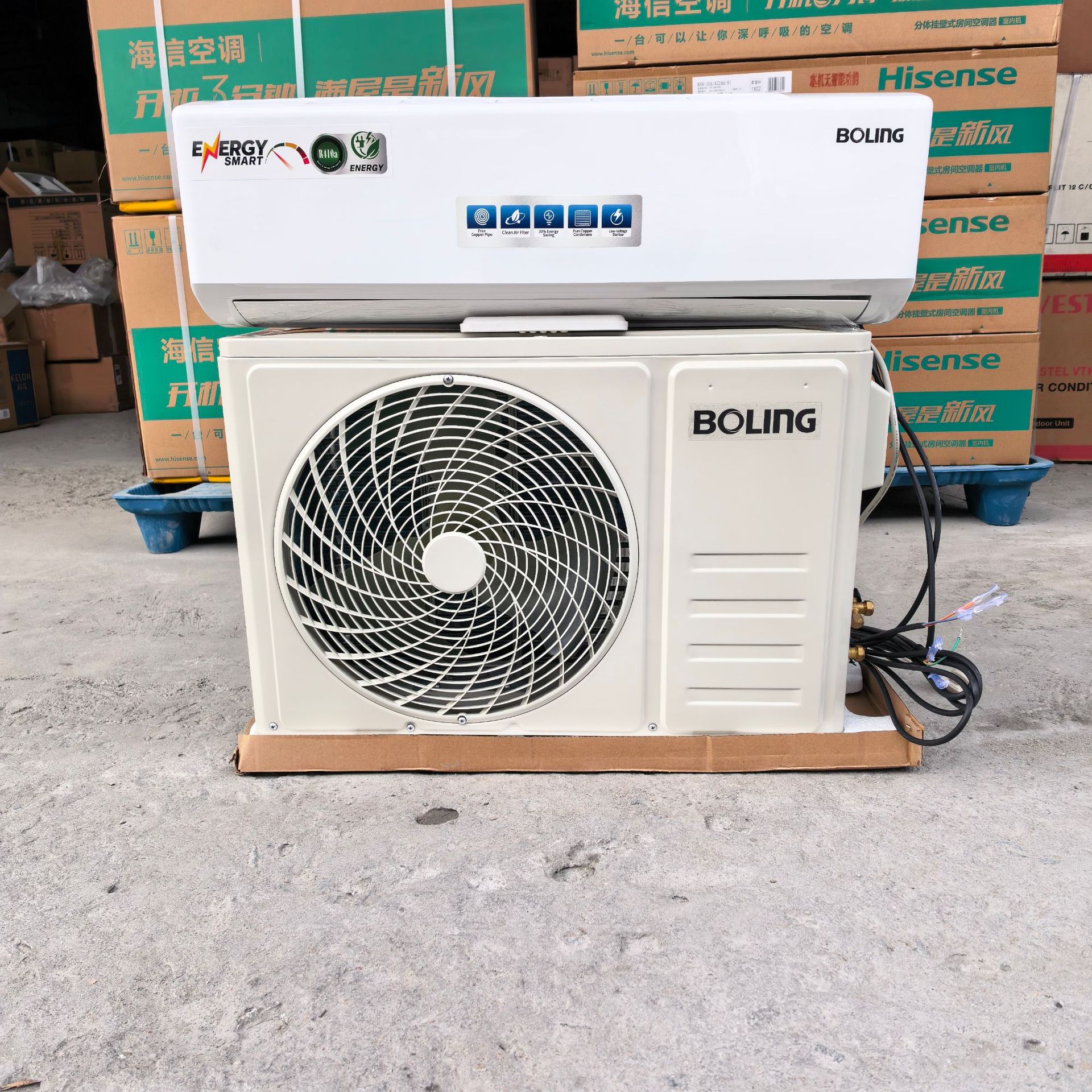 Tashqi savdo eksporti osilgan konditsioner 12000BTU 1.5HP 220V/50hz qattiq chastotali yagona sovutish va isitish osilgan konditsioner