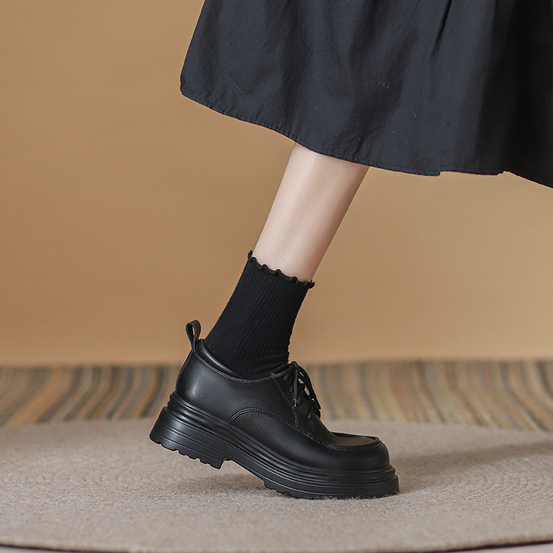 Genuine Leather Loafers for Women 2026 New Retro Black Single Shoes for Women Thick-Soled British Style Lace-Up Fleece-Lined Small Leather Shoes for Women