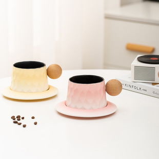 Light Luxury Ceramic Coffee Cup and Saucer Set Creative Home Mug Restaurant Latte High Beauty Value Flower Water Cup