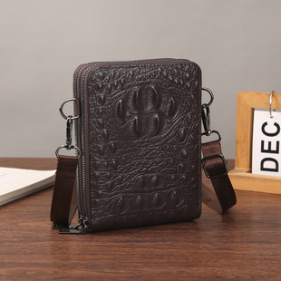 Cross-border foreign trade men's casual business shoulder messenger bag multi-layer embroidery embossed crocodile pattern factory direct supply