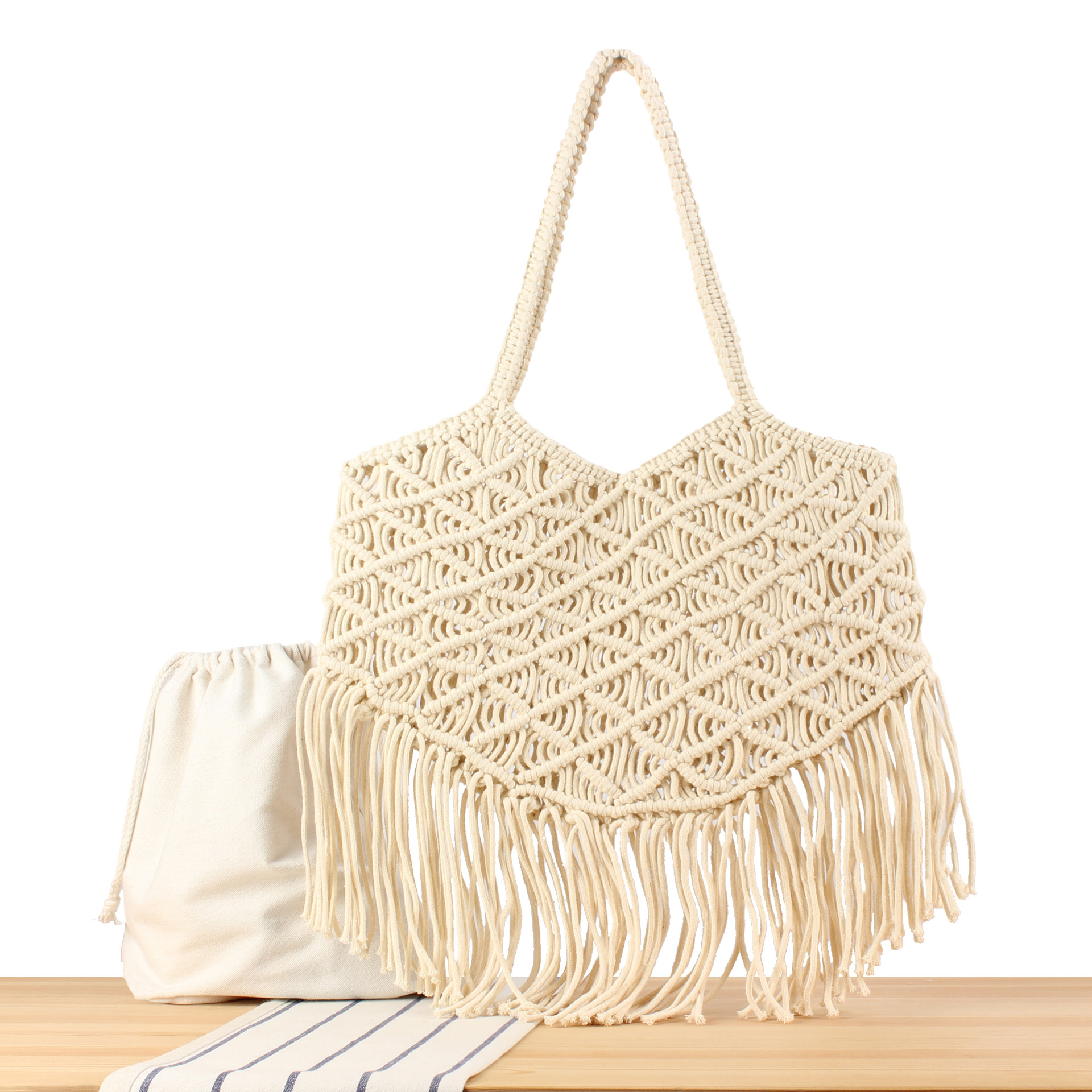 New cotton rope tassel bohemian style hand-woven bag, perfect for beach vacations, everyday casual wear, and all-match women's bags.