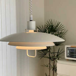 Little Red Riding Book Lifting Telescopic Adjustable Dining Room Lamp Light Entry Luxury Creative Personalized Bar Counter Island UFO Chandelier Zhongshan Lamp