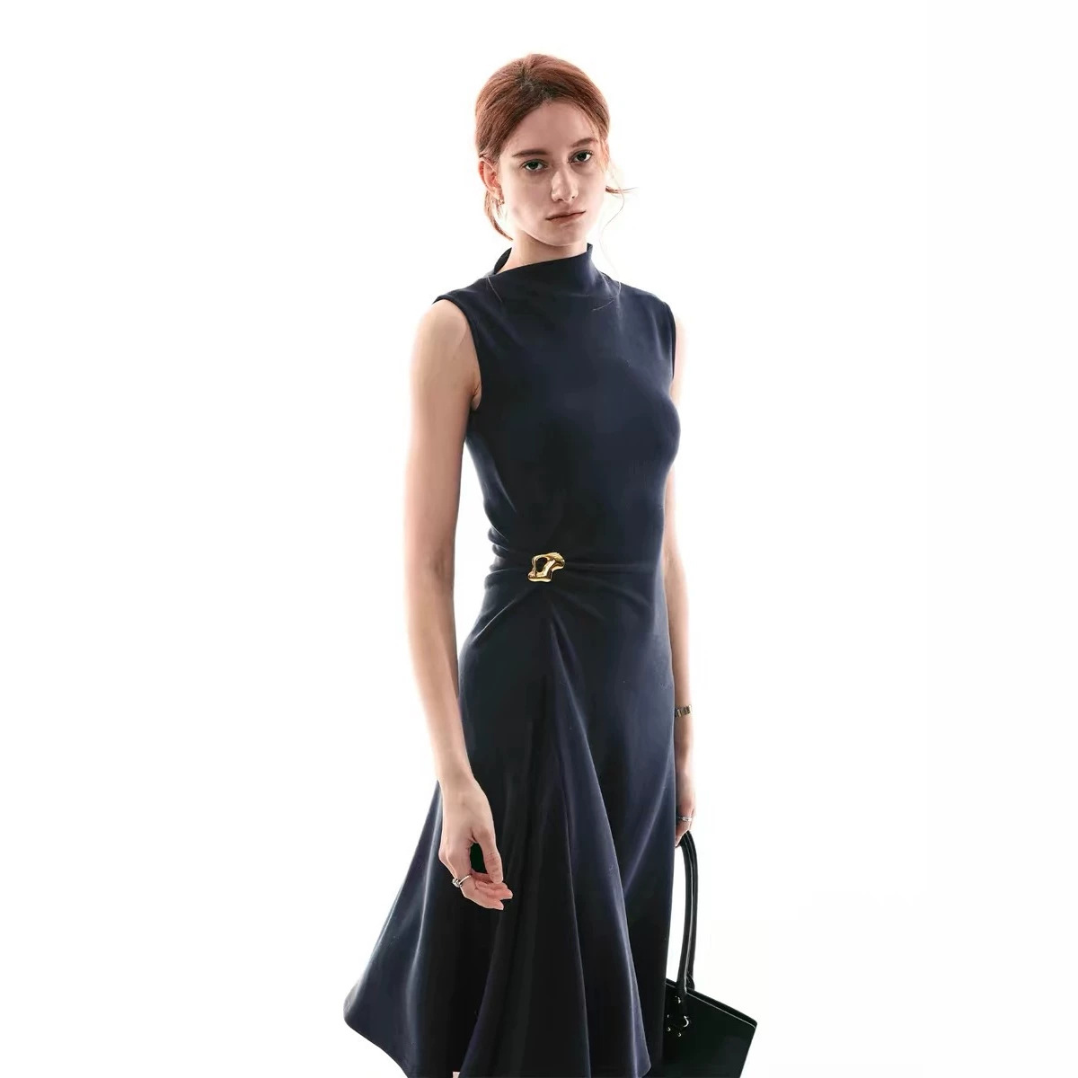 Single Moment 26Ss French-Style Commuter Chic Versatile Casual Twist Sleeveless Simple Dress for Women
