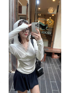 Pure Desire Style Lace Stitching Hooded Sweat Women's Autumn and Winter 2024 New Slim-fit Long-sleeved Design Sense Top