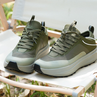 Thick Sole Fashion Men's Shoes Sports Casual Shoes Breathable Outdoor Cushion Hiking Shoes Waterproof Off-Road Running Shoes High Elastic Soft Sole