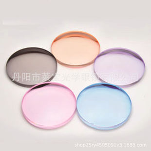 Factory wholesale 1.67 myopia discoloration presbyopic glasses 1.56 multi-specification HD anti-blue resin lenses