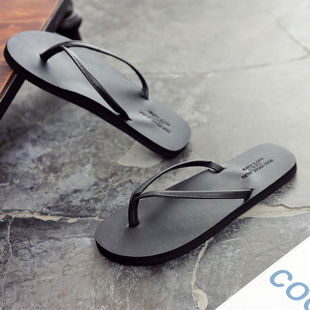New Flip Flops Men's and Women's Non-slip Couple Slippers Outer Wear Summer Clip Wear-resistant Leather Simple Fashion Shaling Star