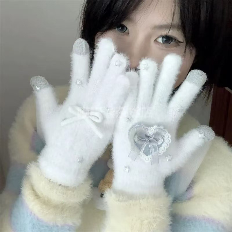 Cute Bow Gloves New Thickened Warm Knitted Gloves Chanel Style Pearl Hair Winter Cold-proof Gloves