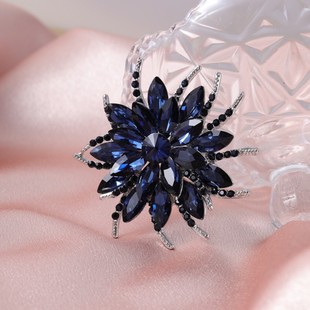 New High-end Acrylic Brooch Women's High-end Niche Silk Scarf Pin Clothes Accessories Corsage in stock Wholesale