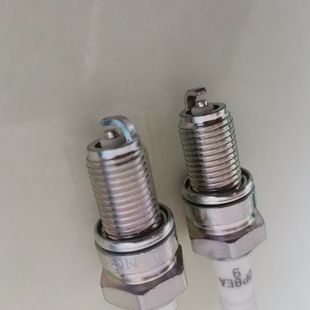 D8EA 2120 spark plug 125 150 motorcycle D8TC spark plug manufacturers batch 250 off-road vehicle spark plug