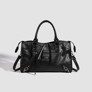 CDIWRI & KARI Rivet Locomer Bag ABG Spice Girl Bag High Sense Large Capacity Shoulder Crossbody Handbag New Style