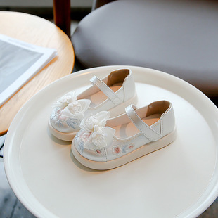 Children's Leather Shoes for Spring and Autumn 2024 New Arrival Fashionable Embroidered Hanfu Guofeng Bow Princess Soft-soled Single-layer Shoes for Girls