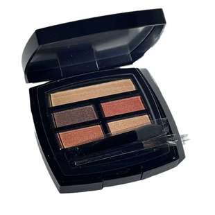 Xiaoxiang Five-color Eye Shadow Dress 4.5g Fine Glow Light Transparent Earth Color Pearlescent Matte Fashion Eye Color Makeup Plate