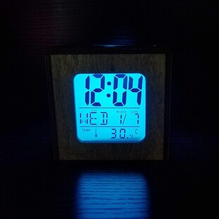 Amazon hot evil power game peripheral creative three-dimensional led small alarm clock night light electronic clock atmosphere clock