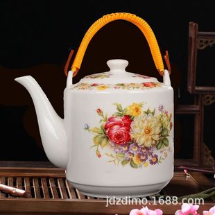 Wholesale Jingdezhen ceramic teapot large capacity high temperature resistant cold water teapot blue and white porcelain household ceramic cold water kettle
