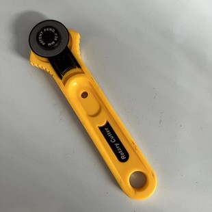 Фабрика прямых продаж лоскутное колесо 45mm кожаный резак ручка ролик 28MM разрезает круглое лезвие