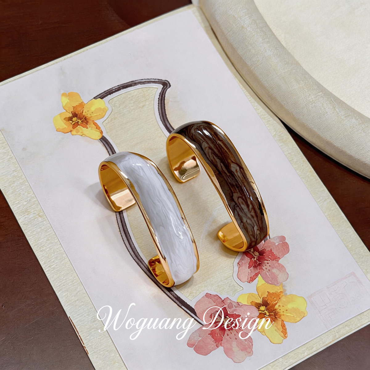"Texture Whisper" Real Gold Electroplated Oil-Drip Wave Stripe Open Bracelet Niche Fashion Wristband Versatile Hand Accessory