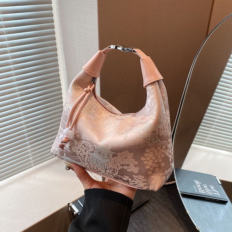 New Chinese style handbag for women, 2026 summer fashion embroidered pea bag, niche high-end simple crossbody bag.