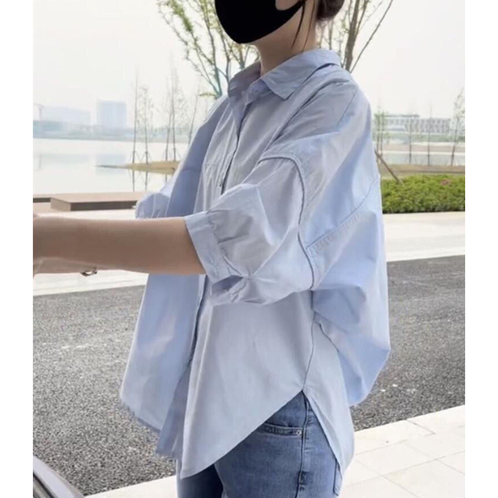 흰색 반소매 셔츠 여성의 여름 새로운 디자인 센스 틈새 느슨한 슬리밍 태양 보호 캐주얼 셔츠 작은 셔츠 탑