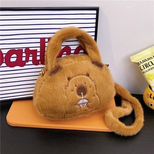 Cross-border capybara backpack girls slung bag kapibala doll plush toy bag factory direct wholesale
