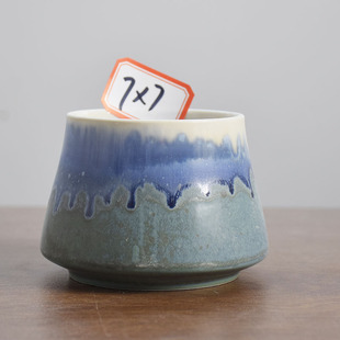 Ceramic fleshy flowerpot desktop green plant pot foreign trade warehouse tail goods micro defects [special clearance]]