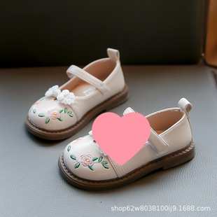 Children's Antique Girl's Soft Bottom All-match Sandals New Spring Princess Shoes Horse-faced Skirt Small Leather Shoes 2024 Children's Shoes