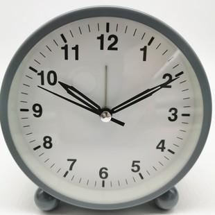 Good pin 4 inch round alarm clock student pointer quartz clock bedside table clock silent metal clock with lamp