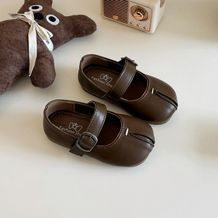 Girls' Leather Shoes 2024 Spring and Autumn New Children's Shoes Little Girl Princess Shoes Soft Bottom Bean Shoes Baby Shoes Trendy Single Shoes