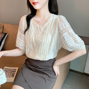 Real Shot 2024 Summer New Fashion Design Niche Elegant Heavy Industry Lace Splicing Short-sleeved Shirt Women's Top
