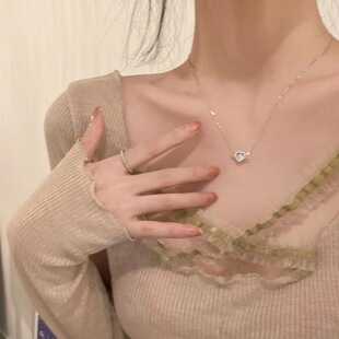 Japanese and Korean Summer New ins Hollow Love Pendant Necklace Girls' Niche Design Girls' Sisters Necklace Jewelry
