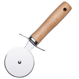 Factory in stock pizza roller cutter pizza cutter 410 pizza biscuit baking utensils wooden handle pizza roller