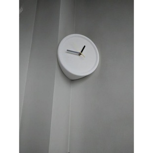 Decorative mute wall clock living room art-free solid color modern corner ins clock perforated female corner cover hole technology simple