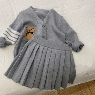 Girls' Spring and Autumn suit 2024 New Children's College Style Sweater Cardigan Dress Western Style Baby Girl Two-Piece Set