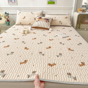 New Class A three-piece set high density small fresh cool silk screen printing flower latex mat bed hat three-piece set tile