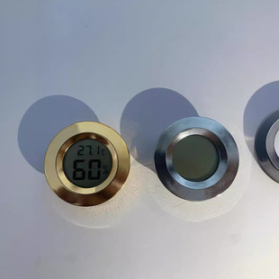 Household round temperature and humidity meter reptile breeding box electronic thermometer reptile box embedded thermometer