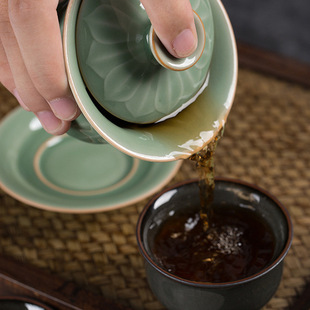 Ceramic handmade sancai bowl Longquan celadon kung fu tea set antique tea bowl toast Cup factory outlet