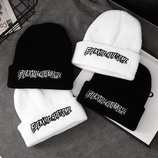 Autumn and winter thin knitted hat men's and women's Korean embroidered wool cold hat students shopping sweet cute pullover hat
